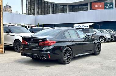 Седан BMW M5 2020 в 