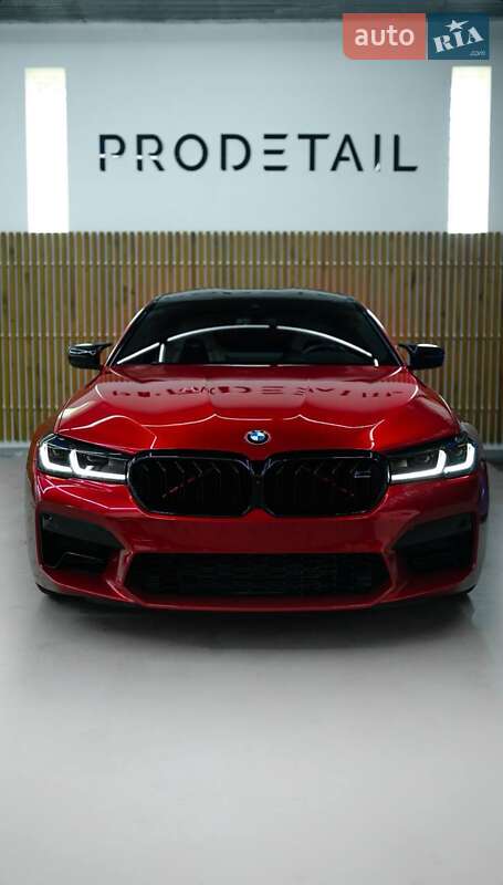 Седан BMW M5 2020 в Киеве