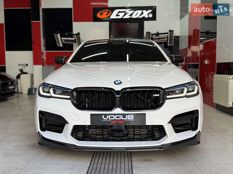 BMW M5 2023