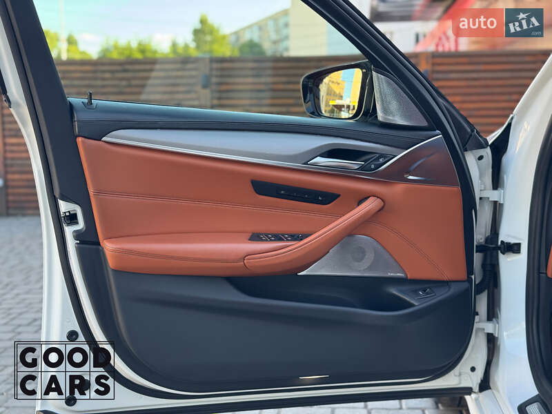 Седан BMW M5 2019 в Одессе