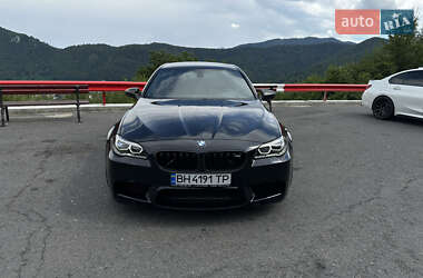 Седан BMW M5 2012 в Одесі