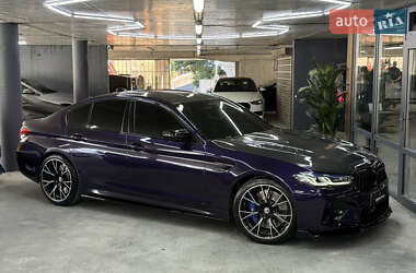 Седан BMW M5 2023 в Одессе