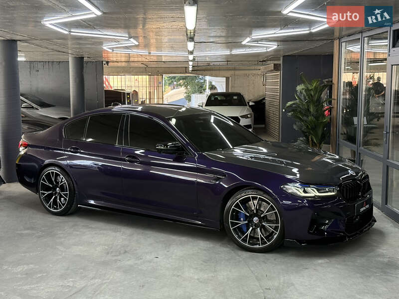 BMW M5 2023