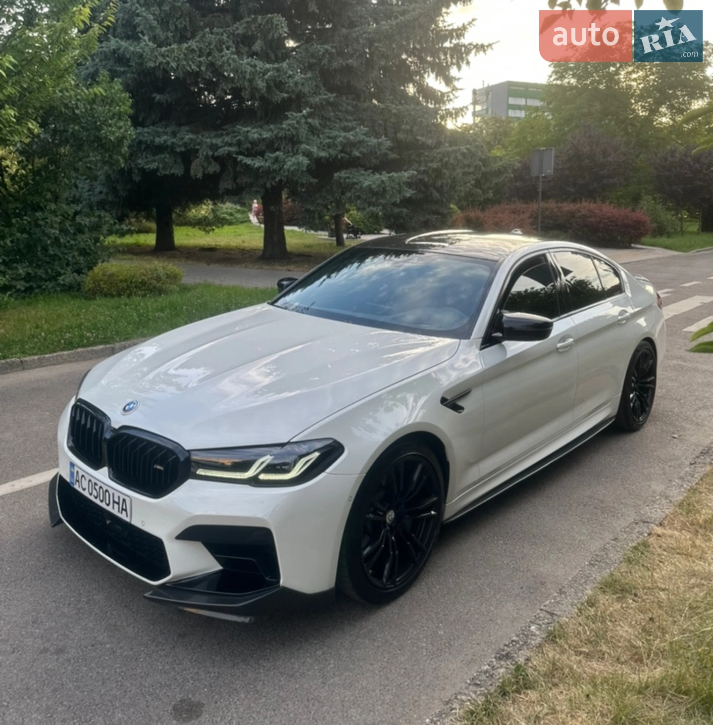 2020 BMW M5 - мініатюра 2