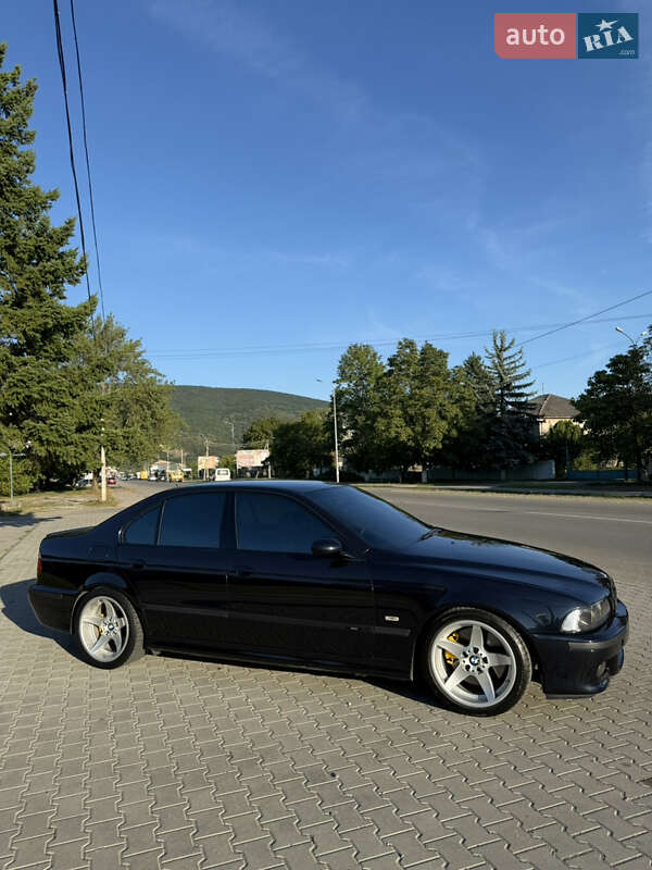 Седан BMW M5 1999 в Виноградове