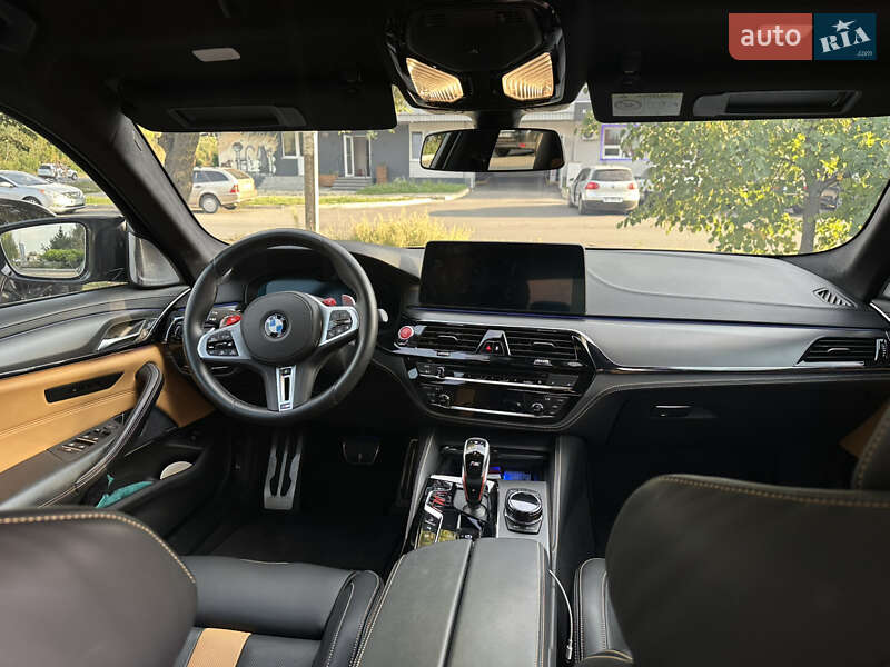 Седан BMW M5 2023 в Полтаве