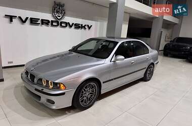 Седан BMW M5 2002 в Одессе