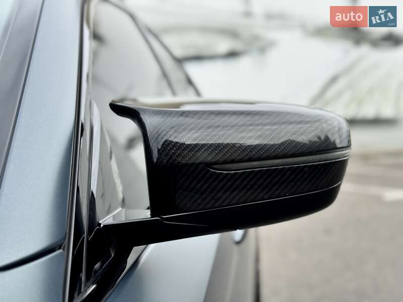 Седан BMW M5 2018 в Киеве