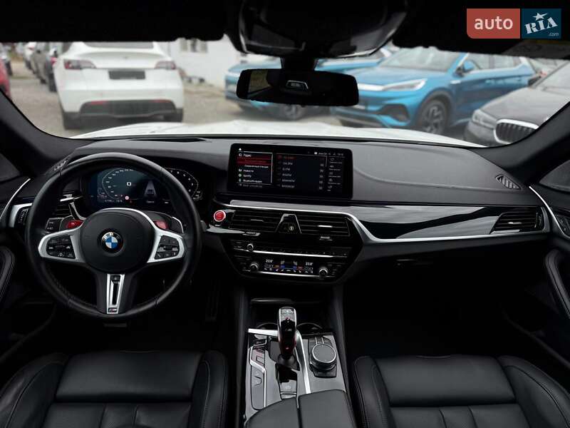 Седан BMW M5 2022 в Одессе
