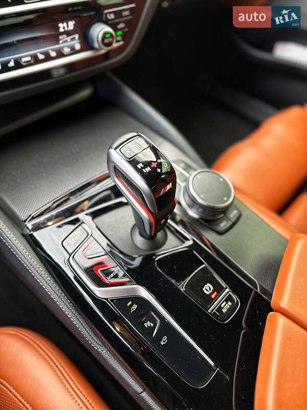 Седан BMW M5 2021 в Киеве фото 13 Седан BMW M5 2021 в Киеве