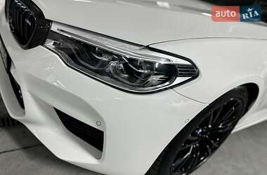 Седан BMW M5 2019 в 