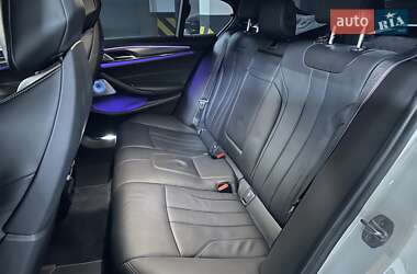 Седан BMW M5 2019 в 