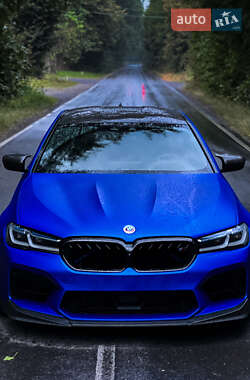 Седан BMW M5 2019 в Хмельницком