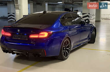 Седан BMW M5 2019 в Киеве