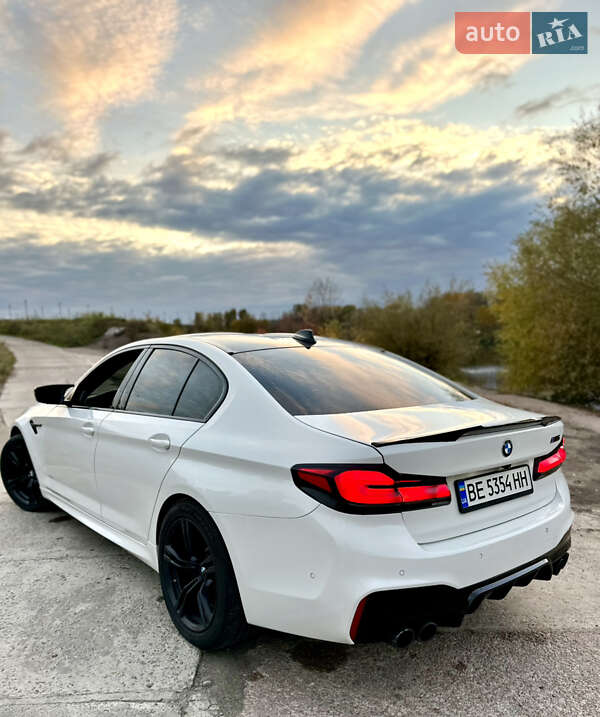 Седан BMW M5 2018 в Киеве фото 4 Седан BMW M5 2018 в Киеве