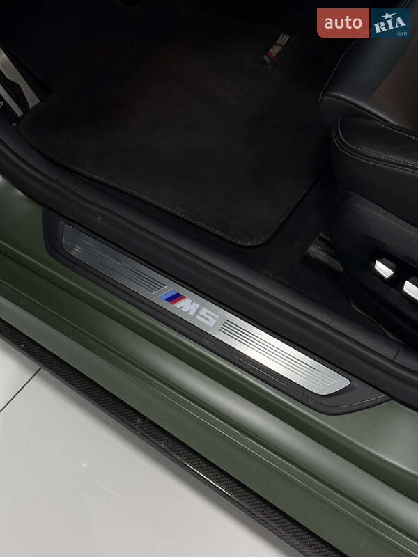 Седан BMW M5 2020 в Одессе