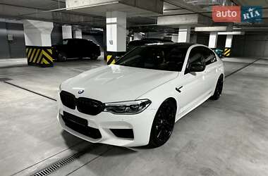 Седан BMW M5 2019 в Дніпрі
