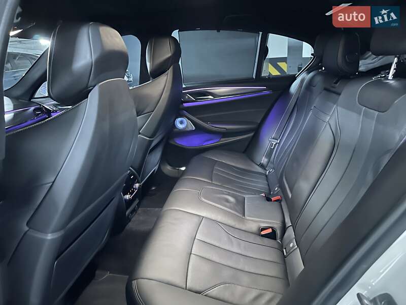 Седан BMW M5 2019 в Днепре