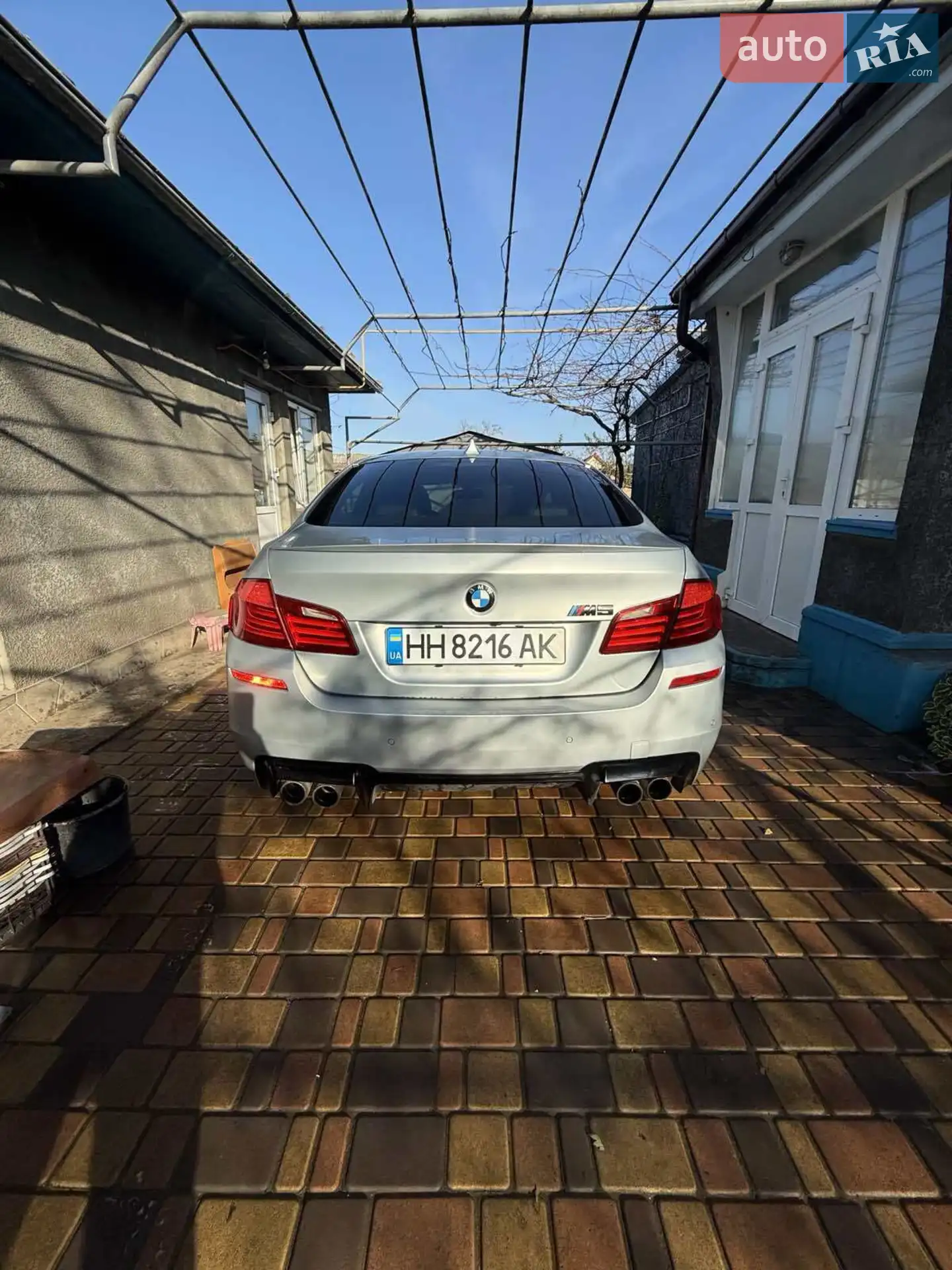 2011 BMW M5 - мініатюра 34