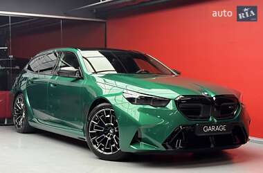 Универсал BMW M5 2025 в Киеве