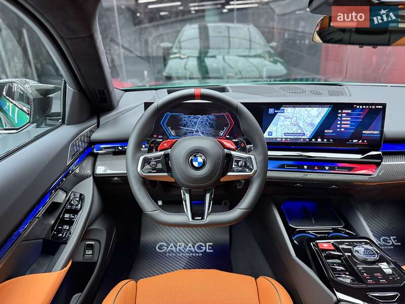Универсал BMW M5 2025 в Киеве