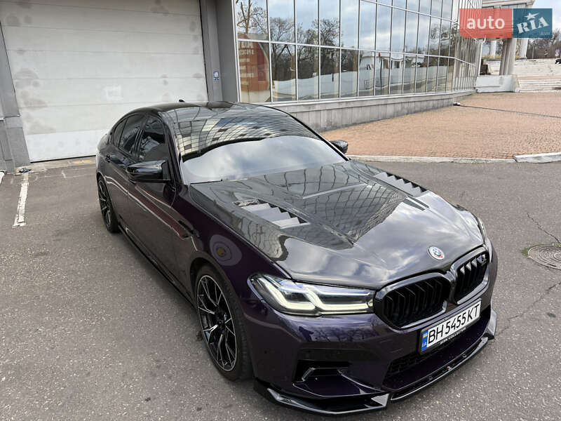 Седан BMW M5 2023 в Одессе