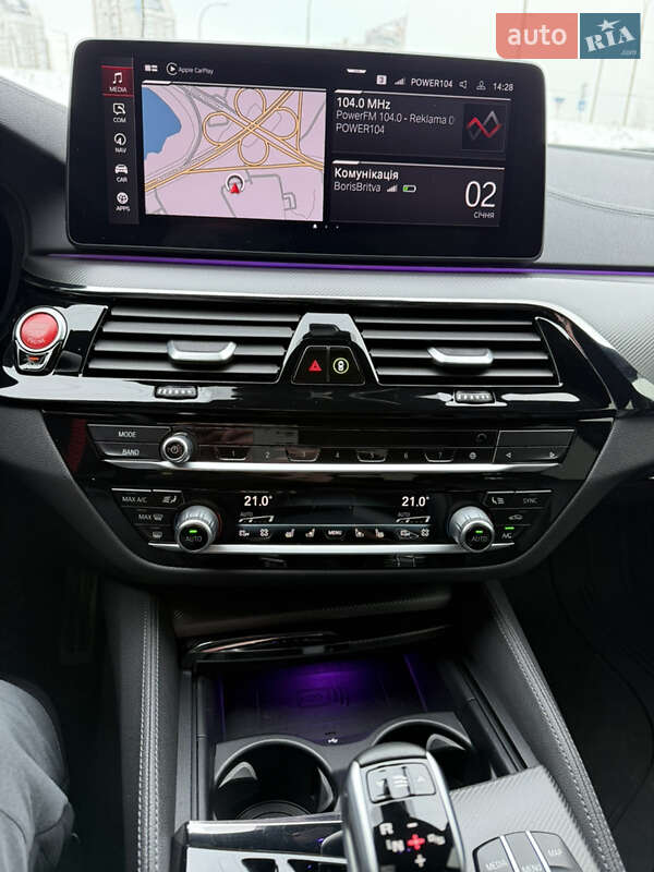 Седан BMW M5 2021 в Киеве