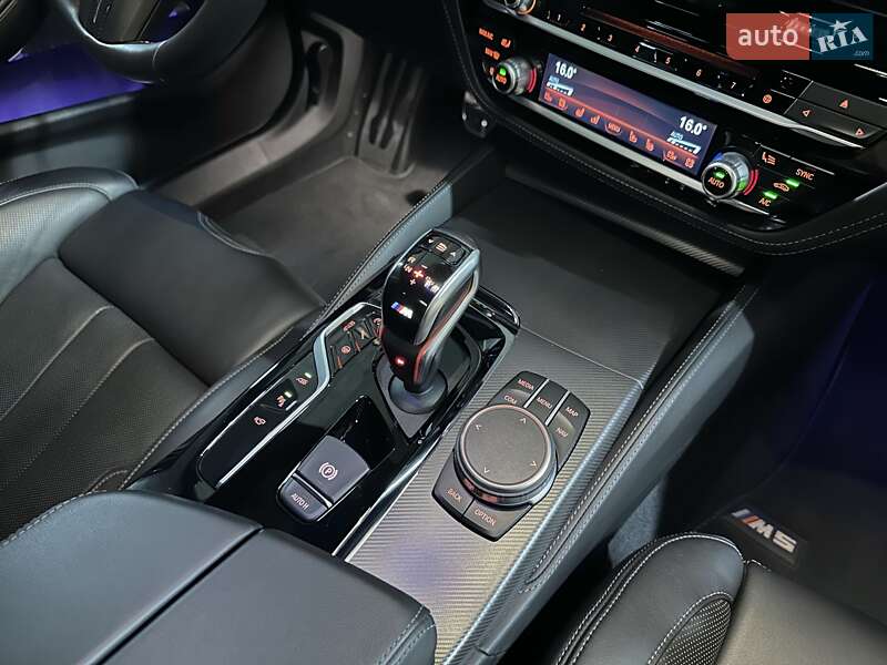 Седан BMW M5 2019 в Днепре