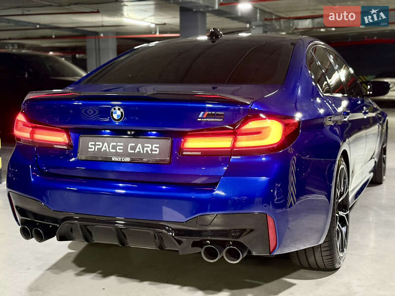 Седан BMW M5 2021 в Киеве