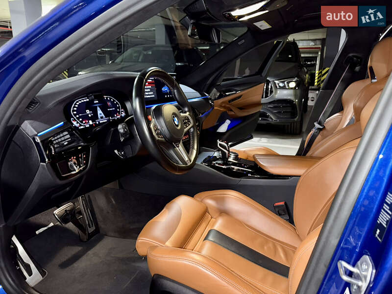 Седан BMW M5 2021 в Киеве