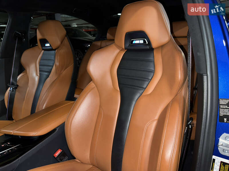 Седан BMW M5 2021 в Киеве