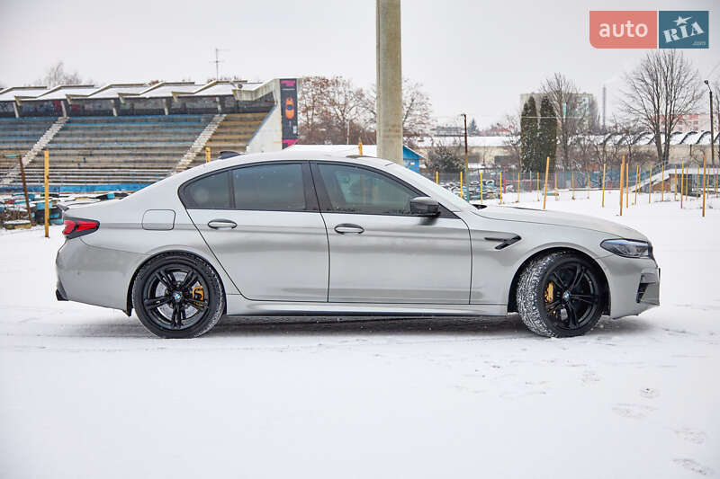 Седан BMW M5 2020 в Полтаве