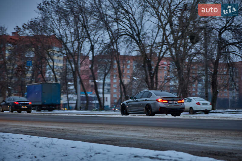 Седан BMW M5 2020 в Полтаве