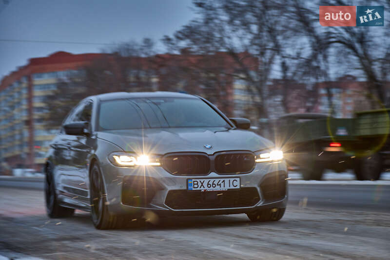 Седан BMW M5 2020 в Полтаве