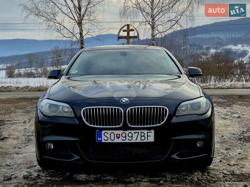 Седан BMW M5 2011 в Ужгороді