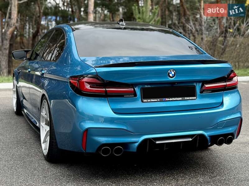 Седан BMW M5 2018 в Києві