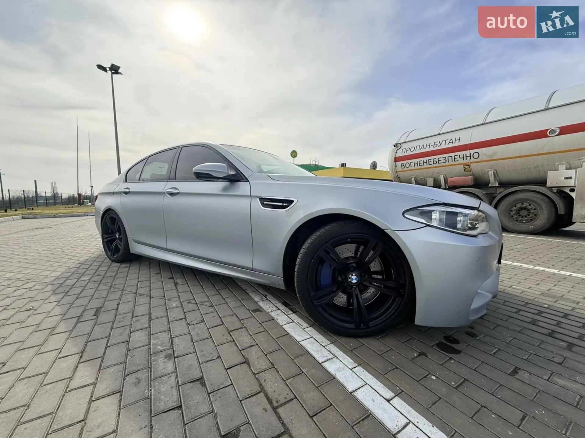 2011 BMW M5 - мініатюра 16