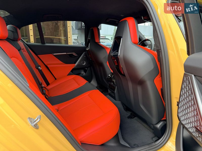Седан BMW M5 2025 в Киеве фото 37 Седан BMW M5 2025 в Киеве