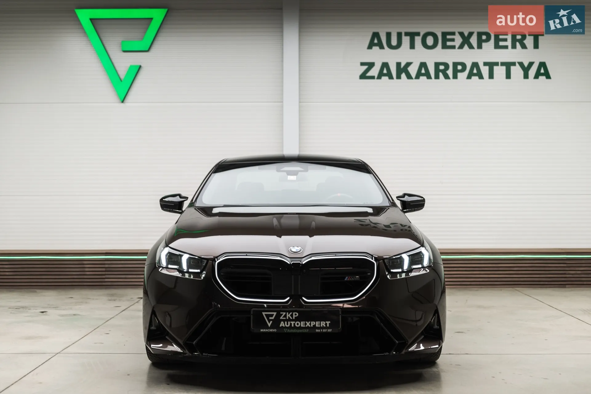 2025 BMW M5 - мініатюра 5