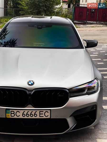 Седан BMW M5 2018 в Тернополе