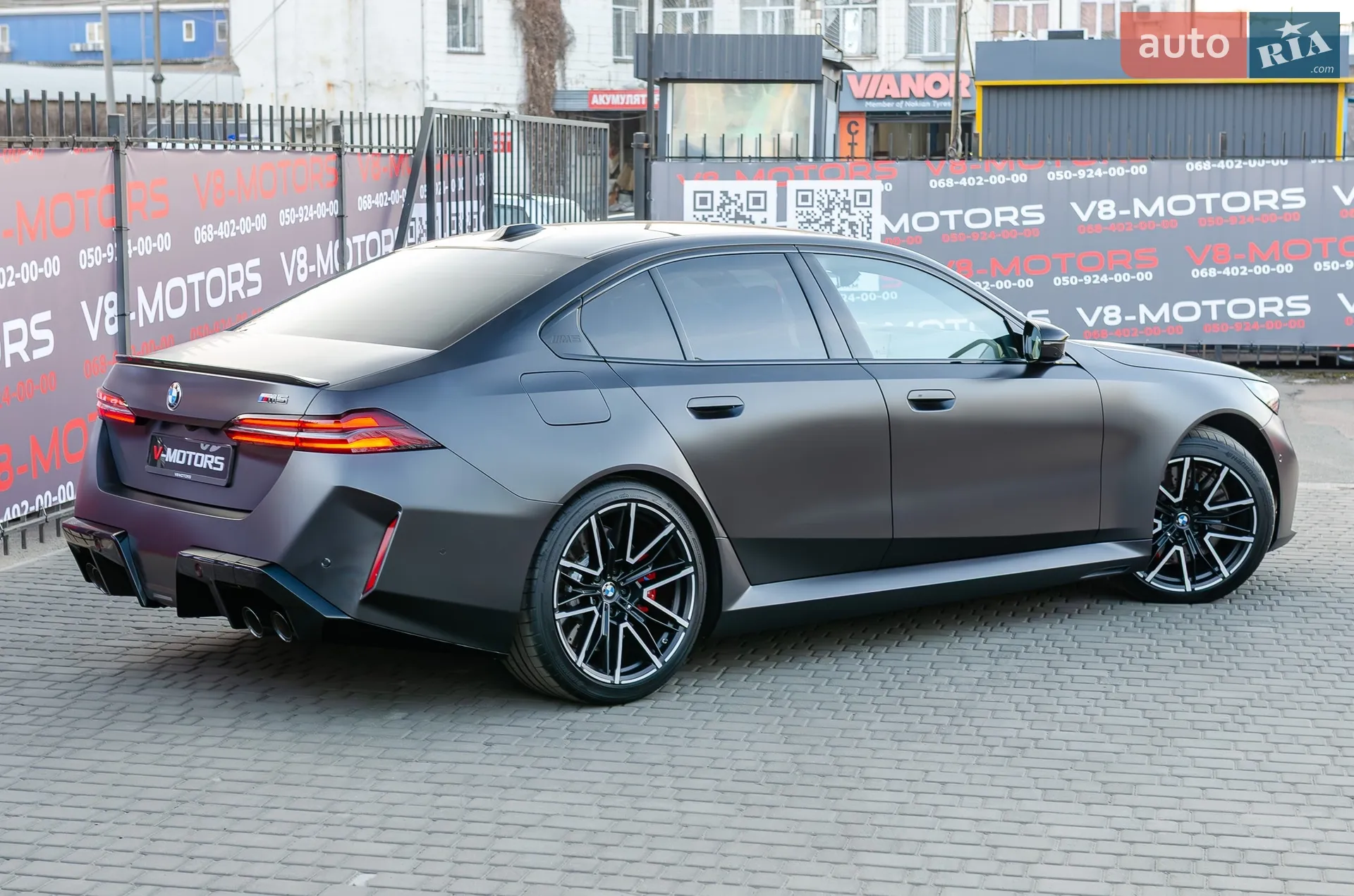 2024 BMW M5 - мініатюра 6
