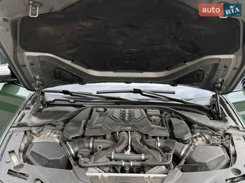 Седан BMW M5 2019 в Хмельницком