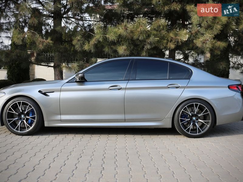 Седан BMW M5 2019 в Одесі