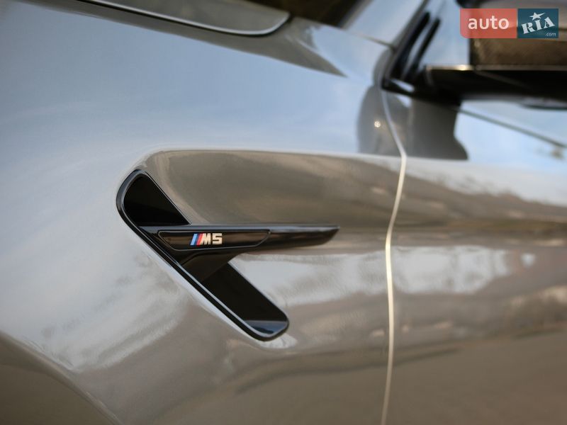 Седан BMW M5 2019 в Одесі