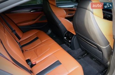 Седан BMW M5 2019 в Одесі