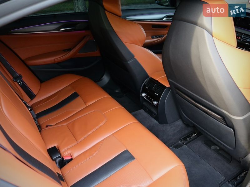 Седан BMW M5 2019 в Одесі