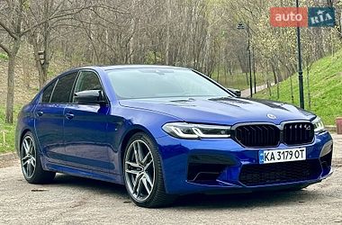 Седан BMW M5 2022 в Києві