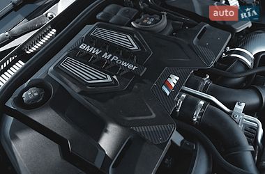 Седан BMW M5 2021 в Киеве