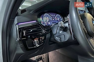 Седан BMW M5 2019 в Киеве