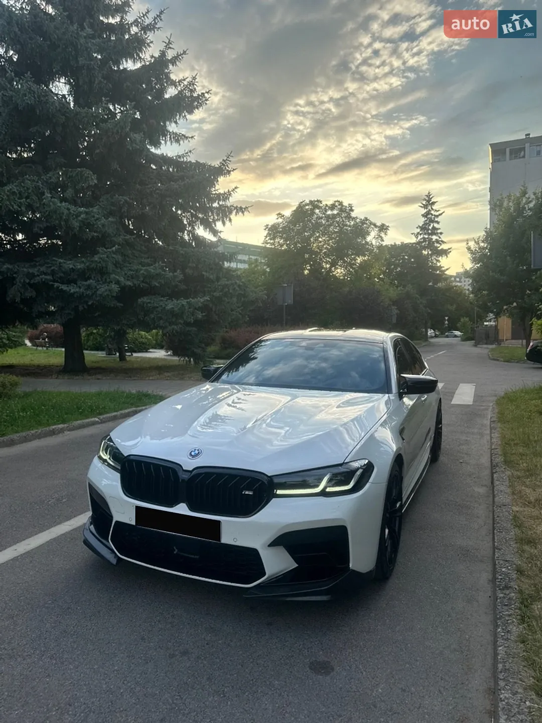 2020 BMW M5 - мініатюра 6